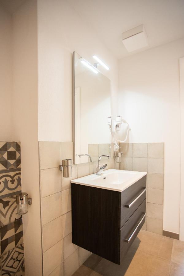 טרנטו Alpencity Suites מראה חיצוני תמונה